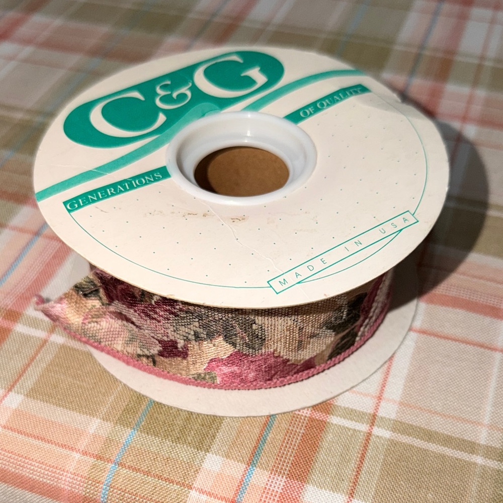 C&G Floral Ribbon Roll